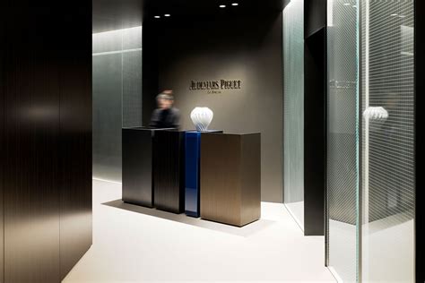 audemars piguet service center milano